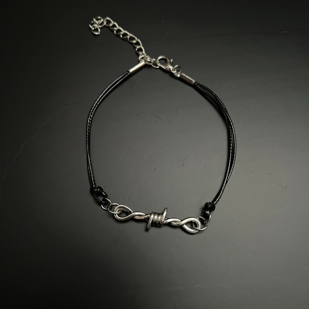 ⛓️ Handcrafted Edge by Designs by Forte ⛓️ - Picture 2 of 5